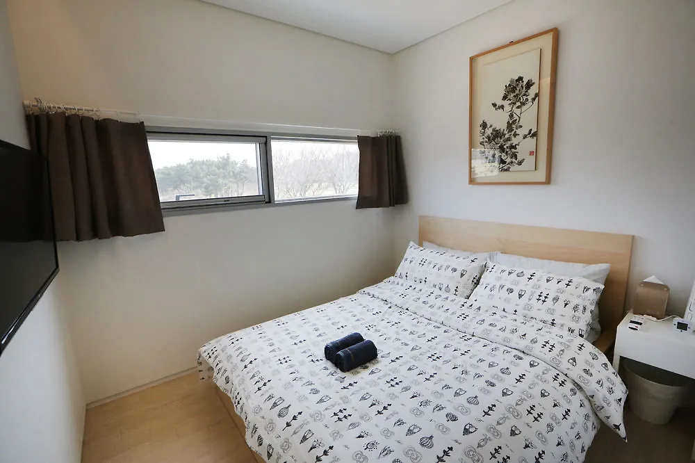 ** Hotel Runway Guesthouse - Hostel Incheon South Korea