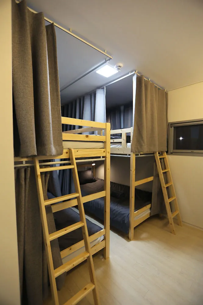 Runway Guesthouse - Hostel Incheon